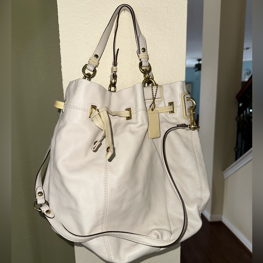 LS- Coach Peyton Drawstring Shoulder Tote Bone 14508